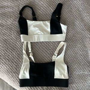 Monday Body Tash sports bra (two for one) size S